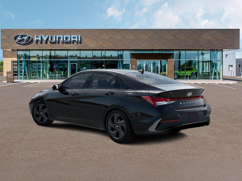 New 2026 Black Hyundai SEL Sport Plus image 4