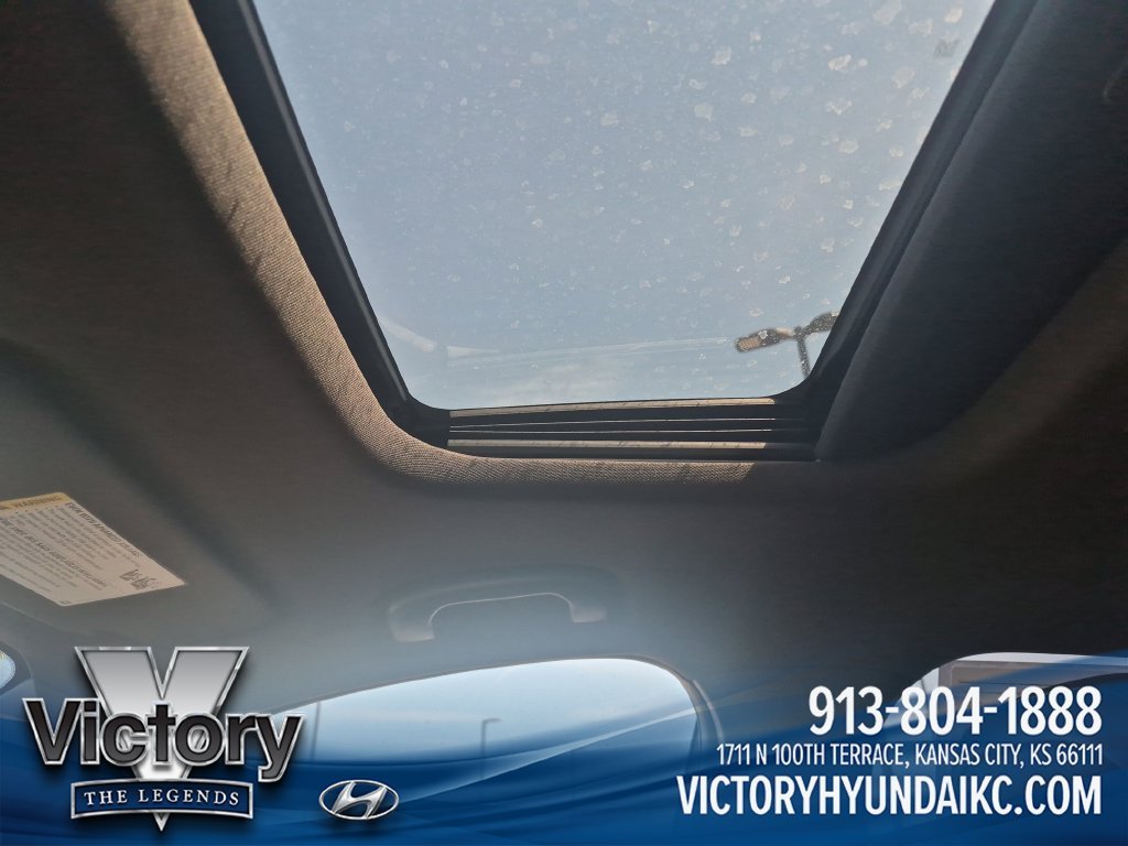 Used 2024 Red Buick Sport Touring image 21