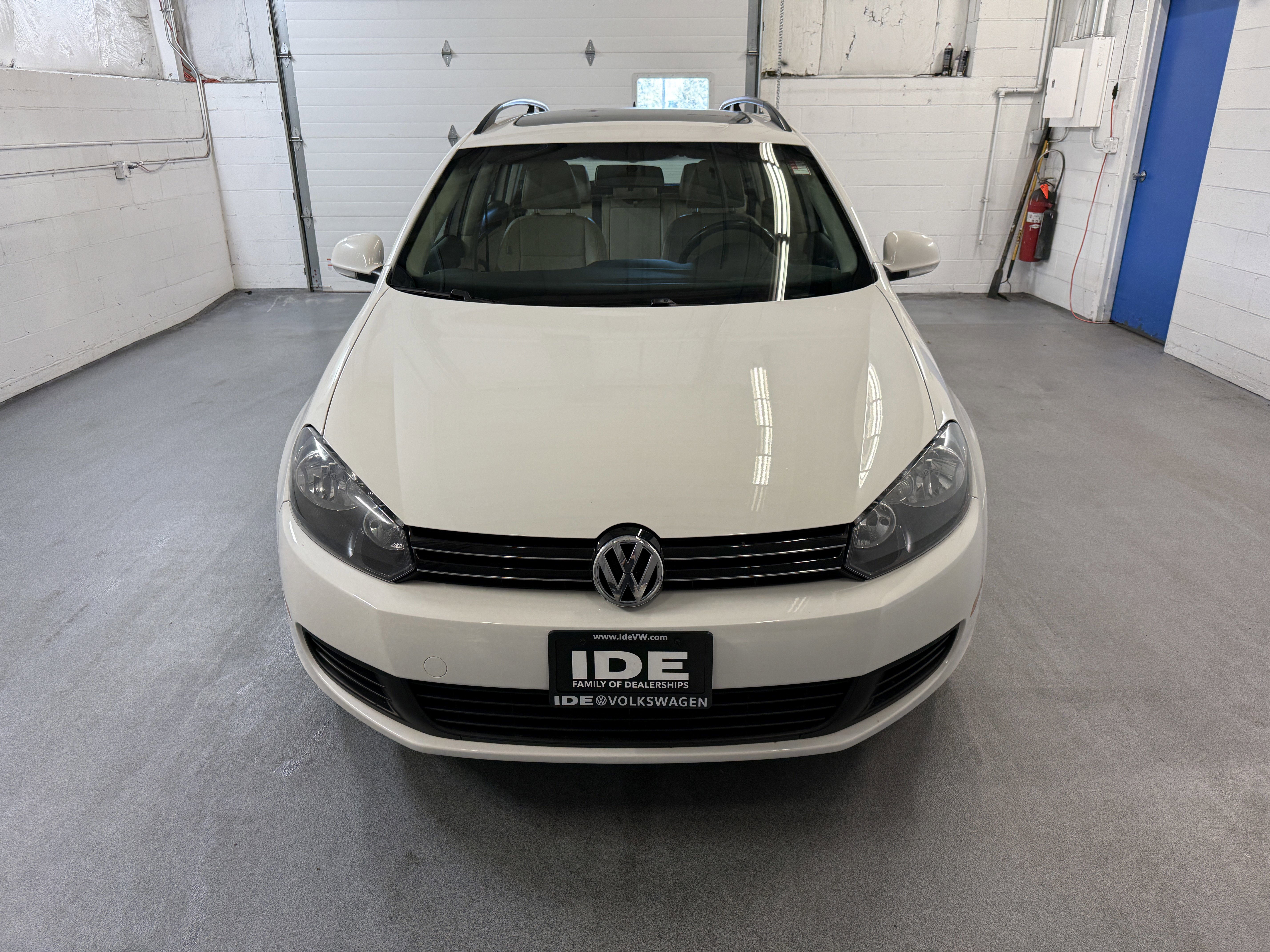 Used 2014 Volkswagen Jetta SportWagen TDI with VIN 3VWPL7AJ8EM602149 for sale in East Rochester, NY