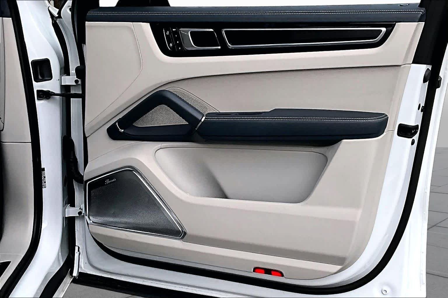 Used 2022 White Porsche GTS image 23