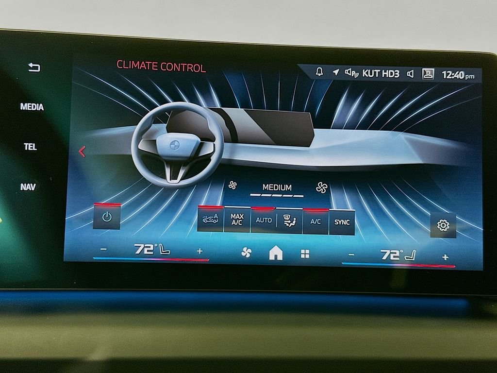 2025 BMW 2 Series M235 - Photo 14