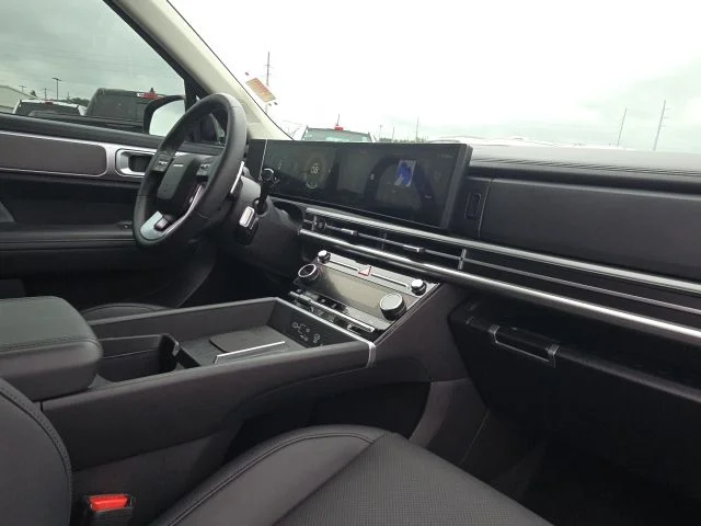 Used 2025 Gray Hyundai XRT image 24