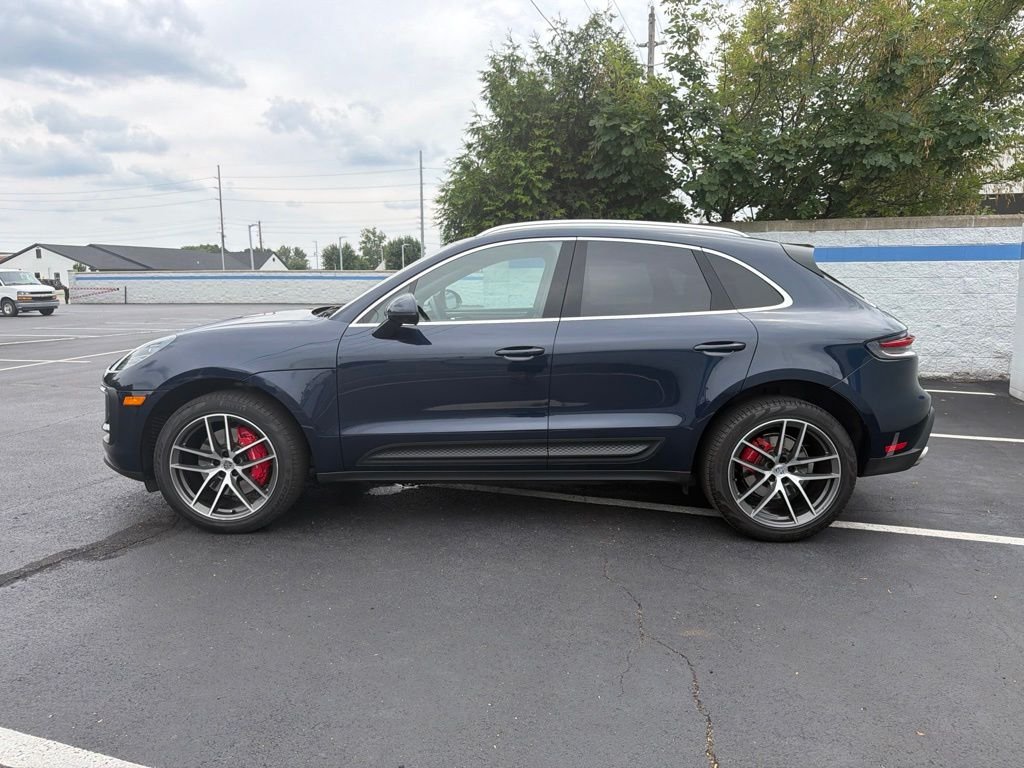 Used 2023 Night Blue Metallic Porsche S image 2