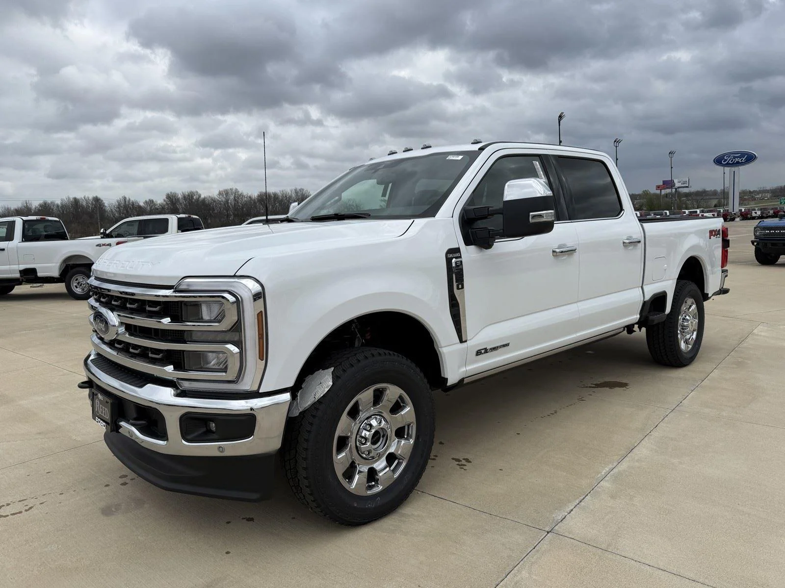 New 2026 Oxford White Ford King Ranch image 4