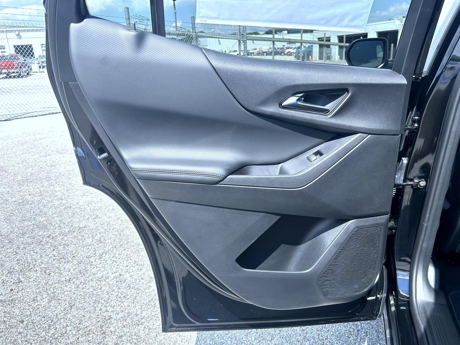 New 2027 Mosaic Black Metallic Chevrolet LT image 17