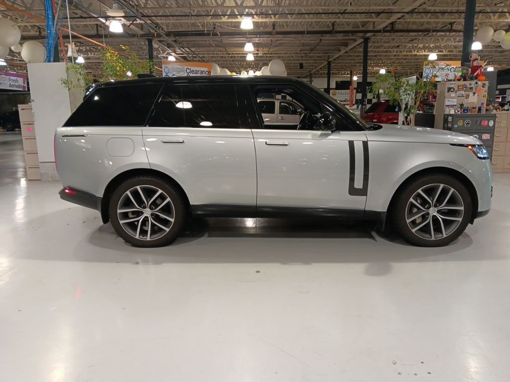 Certified Used 2024 Silver Land Rover SE image 6