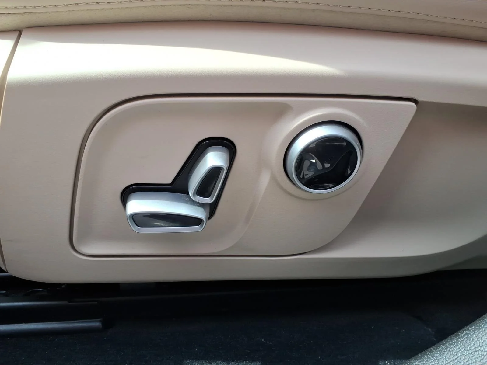 Used 2022 Bianco Maserati GT image 22