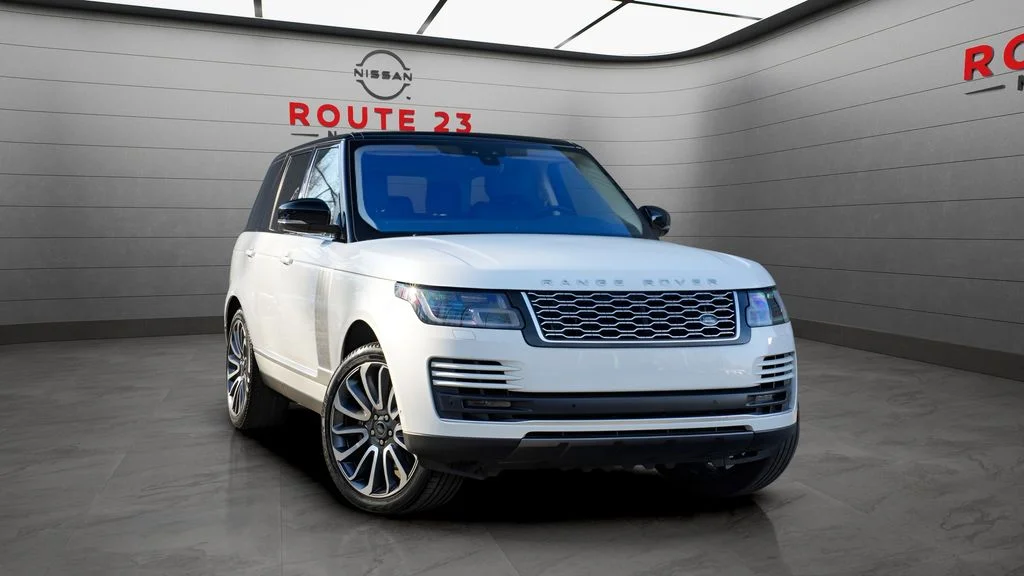 Used 2022 White Land Rover Westminster image 3