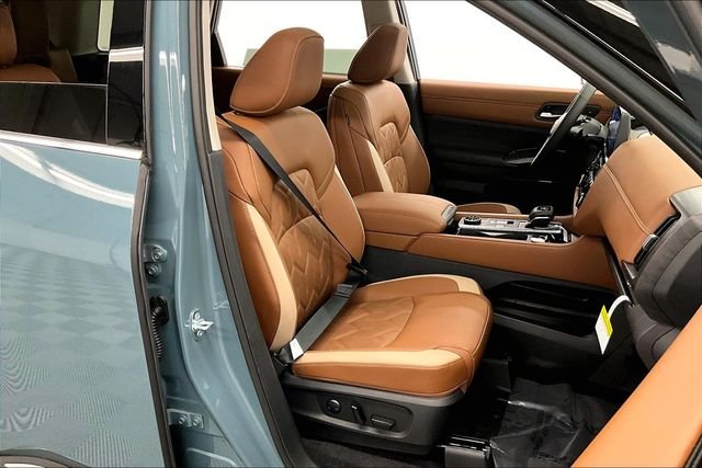 New 2026 Baltic Teal Nissan Platinum image 39