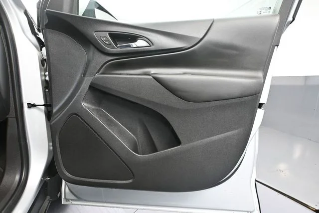 Used 2022 Silver Chevrolet LT image 42