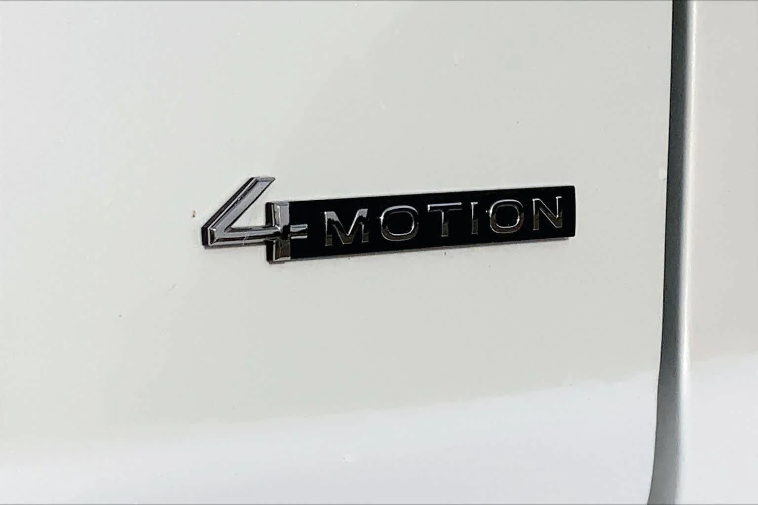 New 2026 Opal White Pearl Volkswagen 2.0T SE w/Technology image 15