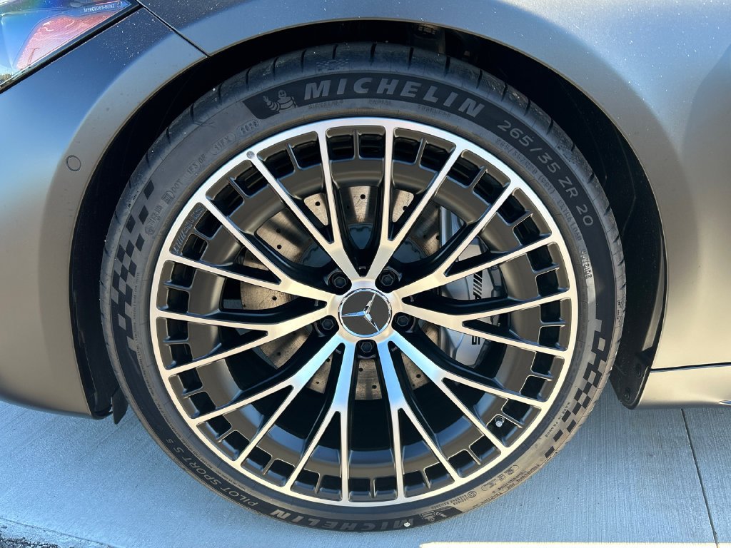 New 2027 MANUFAKTUR exclusive graphite grey magno Mercedes-Benz AMG® CLE 53 4MATIC+ Cabriolet image 62