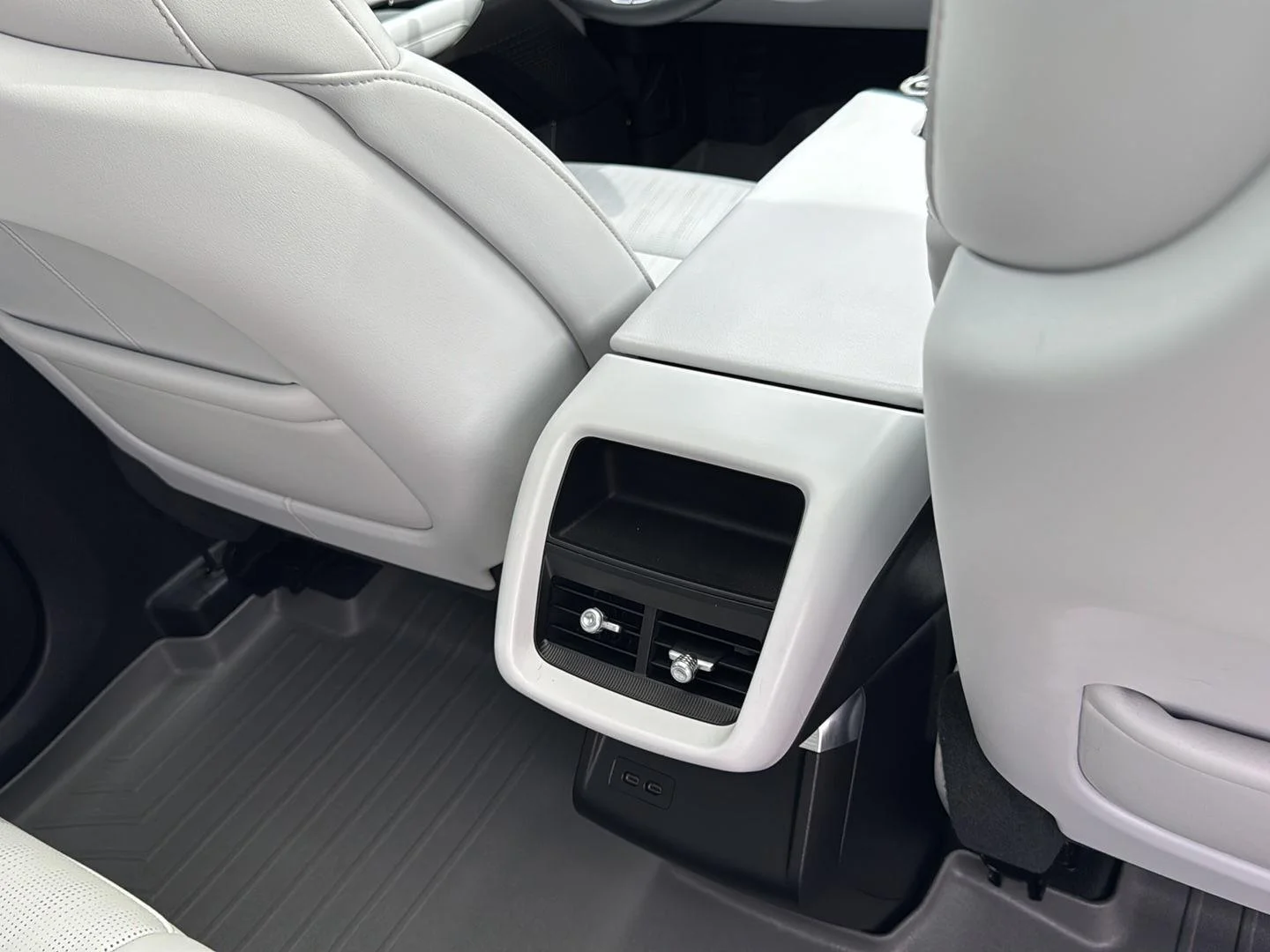 2024 Cadillac LYRIQ Sport 1 - Photo 19