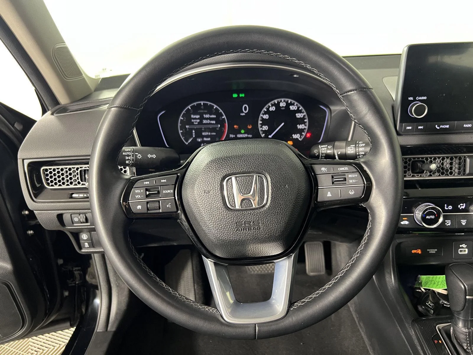 Used 2023 Crystal Black Pearl Honda EX-L image 23