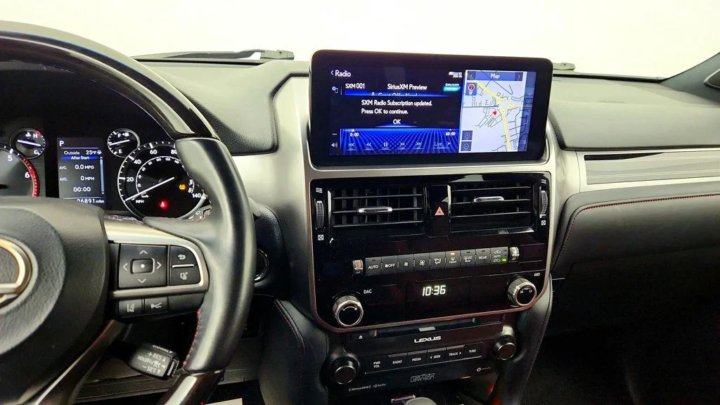 Used 2023 Eminent White Pearl Lexus GX 460 Premium 4WD with Plus Package, Tow Hitch & Heated SW image 18