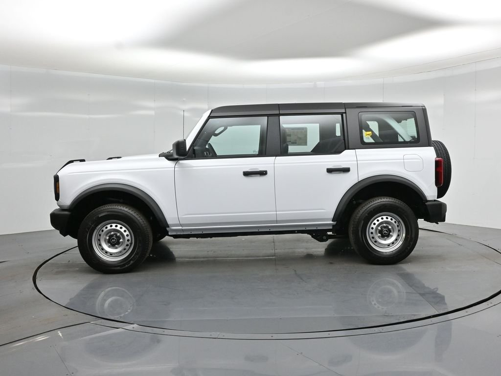 New 2026 Oxford White Ford Base image 27