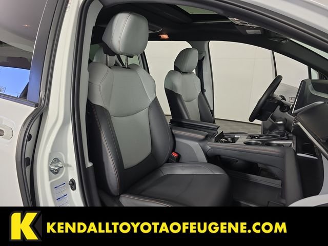 Used 2022 White Toyota XLE image 30