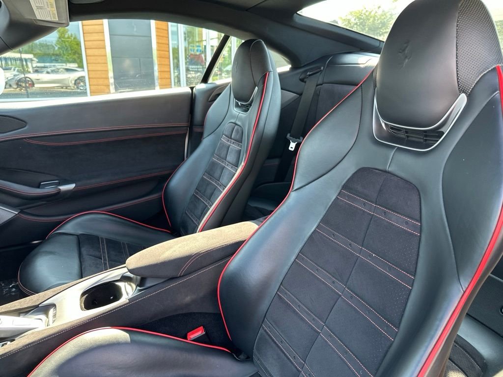 Used 2022 Silver Ferrari Base image 17