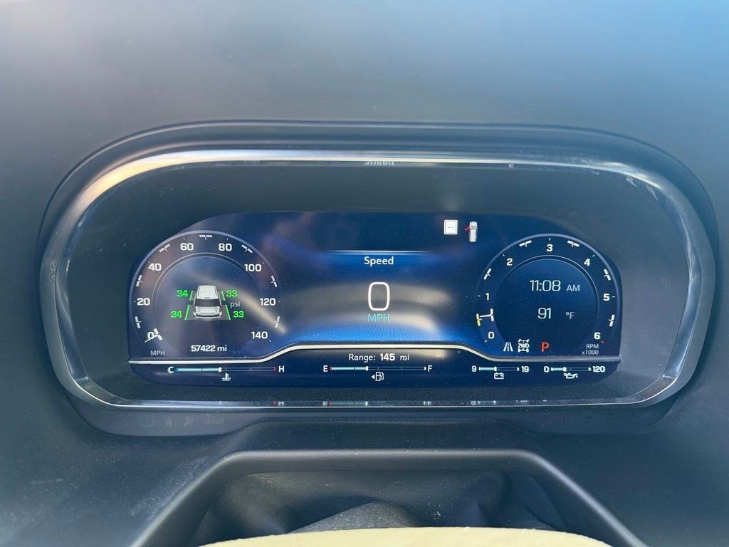 Used 2022 Summit White Chevrolet Z71 image 9