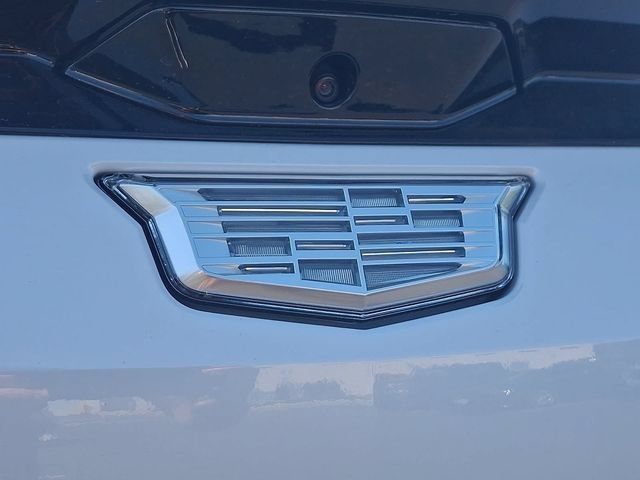 New 2026 Vibrant White Tricoat Cadillac Sport image 17