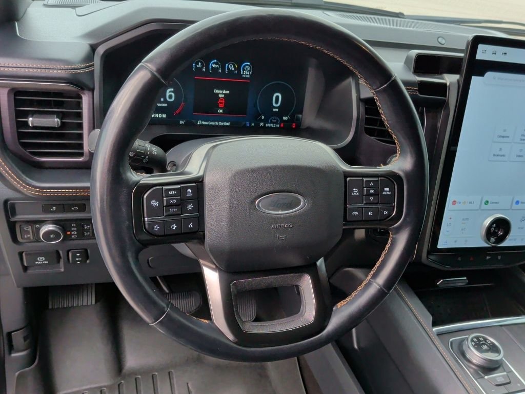 Used 2022 White Ford Platinum image 18