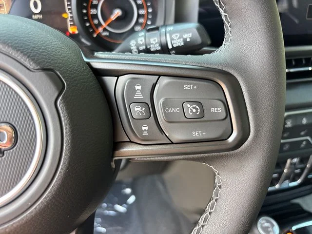New 2026 Granite Crystal Metallic Clear-Coat Exterior Paint Jeep 85th Anniversary Edition image 19