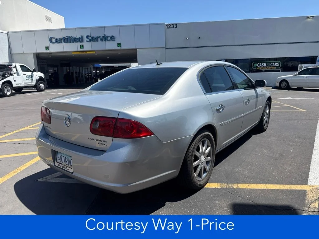 Used 2007 Silver Buick CXL image 6