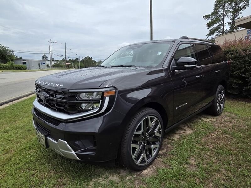 New 2026 Dark Matter Gray Metallic Ford Platinum image 3