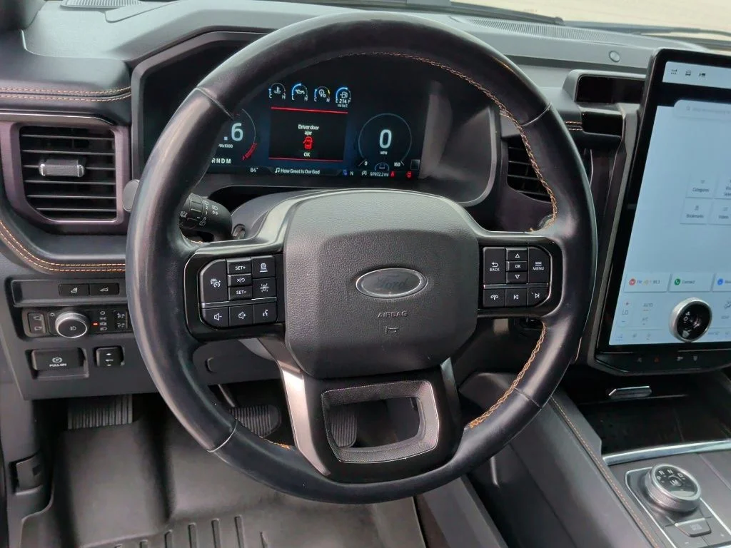 Used 2022 White Ford Platinum image 18