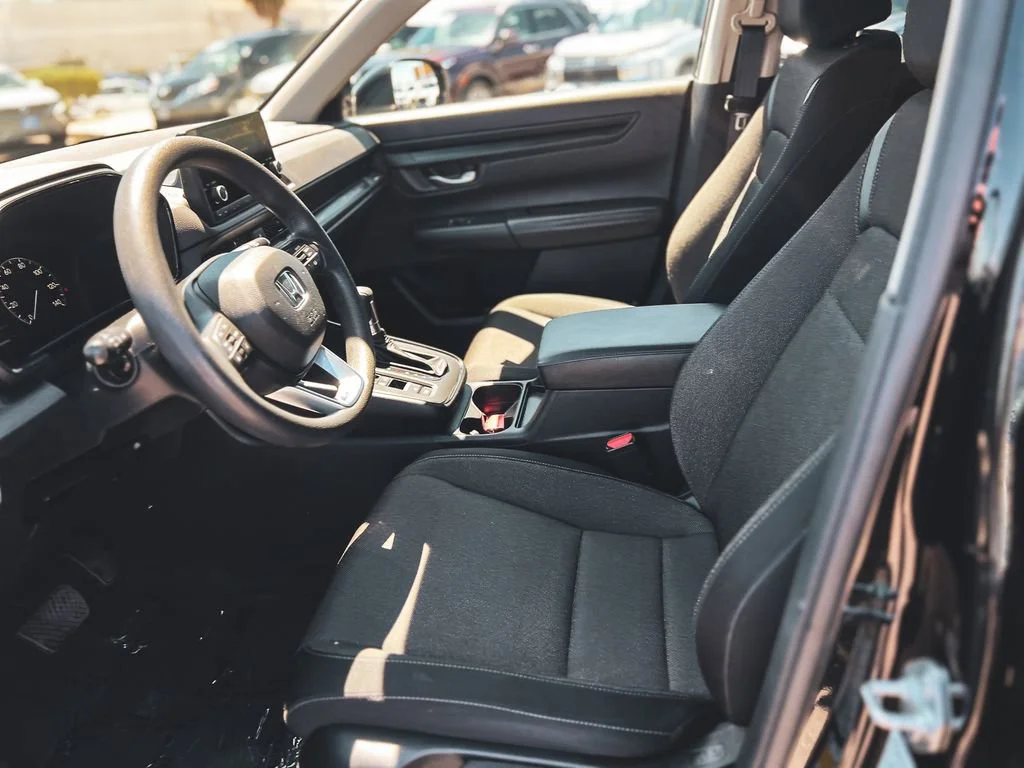 2024 Honda CR-V LX - Photo 37