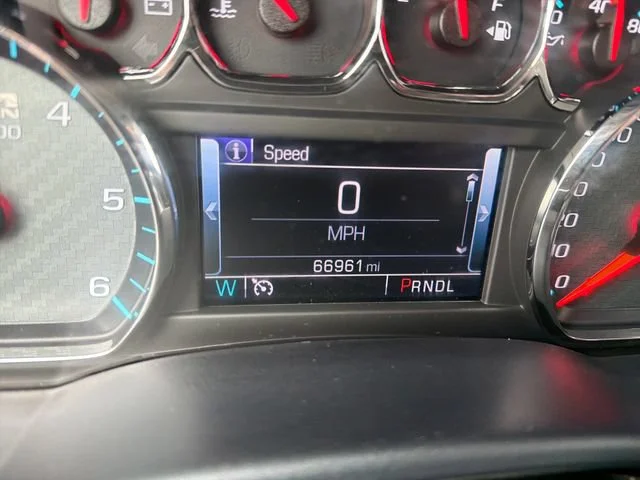 Used 2018 DARK SLATE METALLIC GMC SLT image 20
