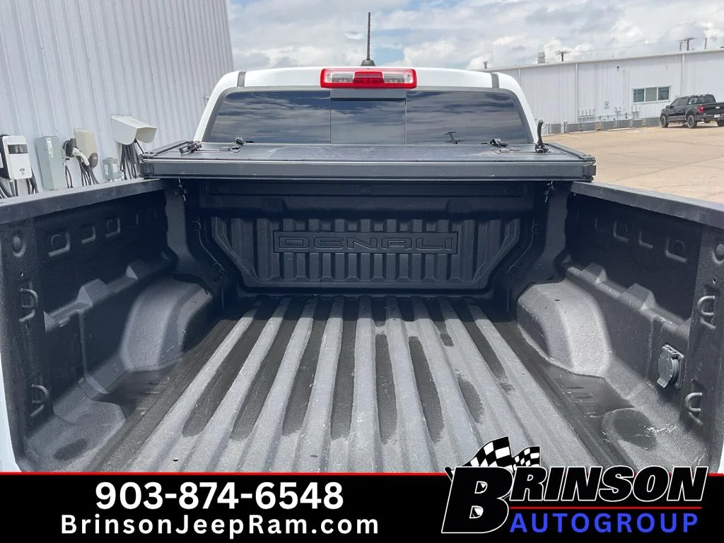 Used 2024 Summit White GMC 4WD Denali image 9