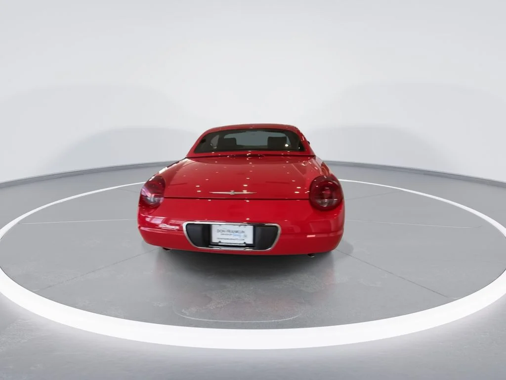 Used 2002 Red Ford Base image 7