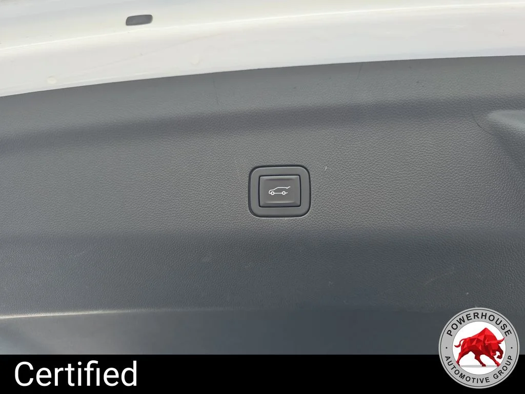 Certified Used 2024 White Chevrolet Z71 image 40