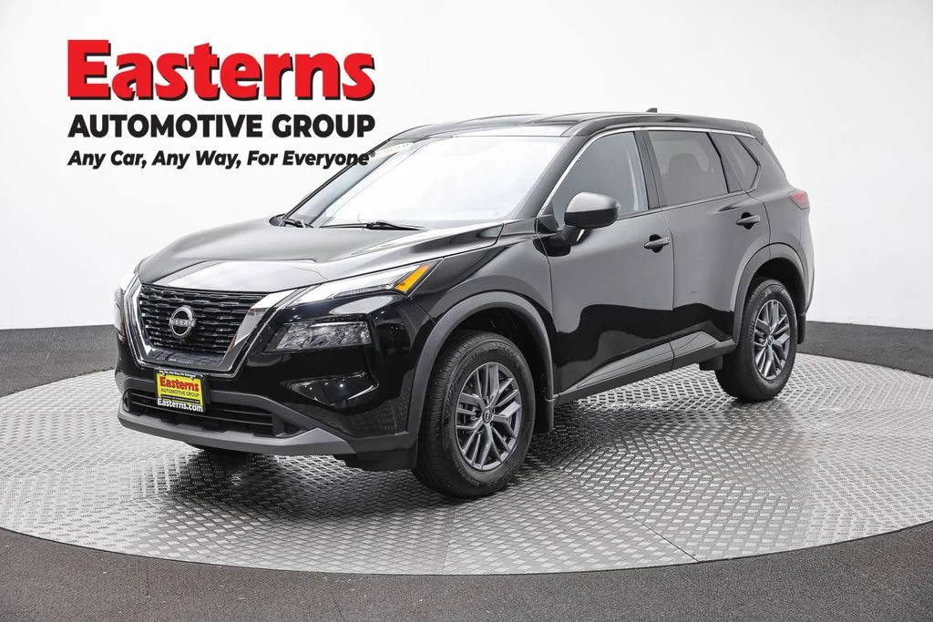 Used 2023 Black Nissan S image 1