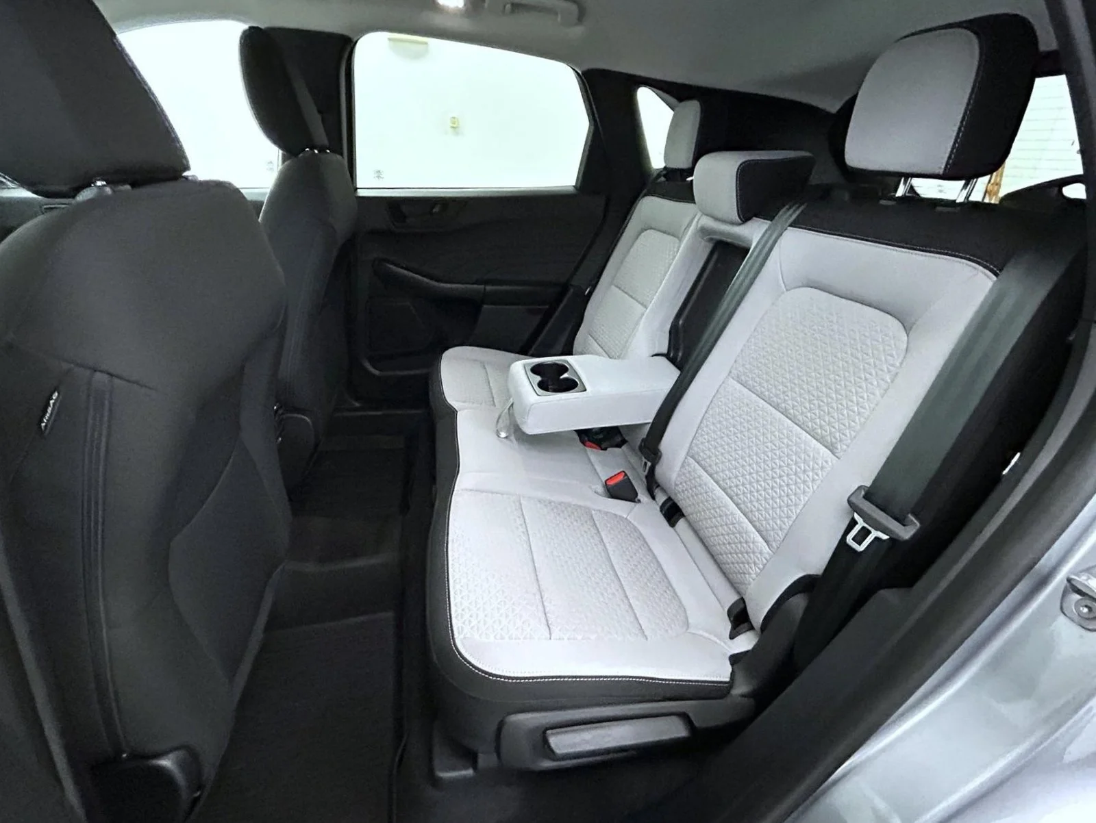 Used 2023 Silver Ford Active image 19