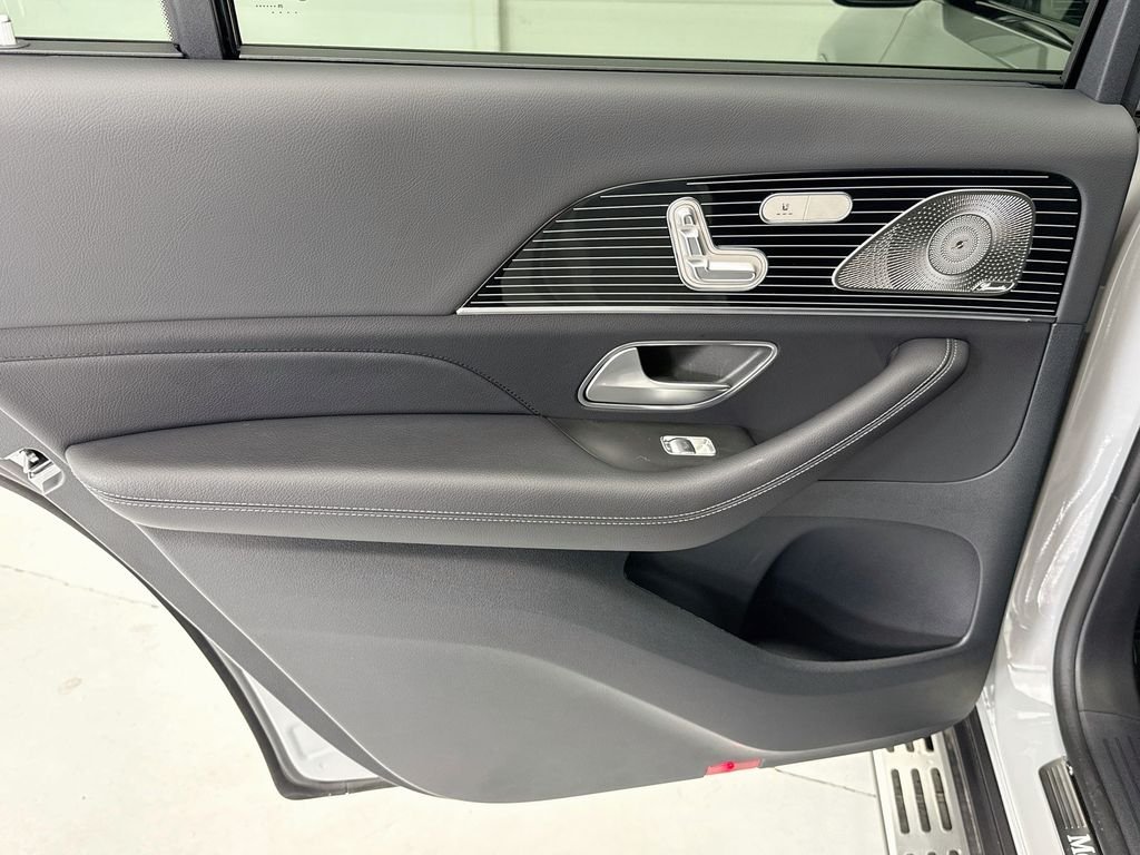 2026 Mercedes-Benz GLS Base - Photo 26