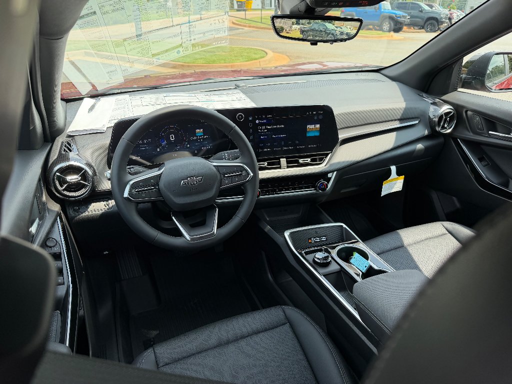 2027 Chevrolet Equinox LT - Photo 22