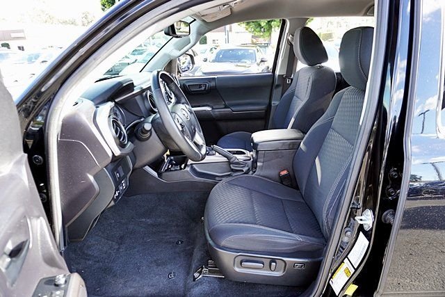 Used 2021 Black Toyota SR5 image 15