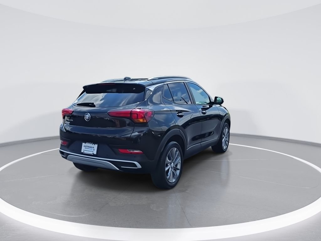 Used 2022 Black Buick Select image 8