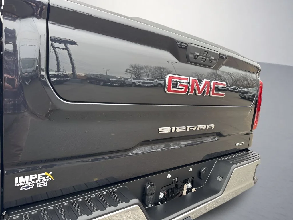 Used 2026 Titanium Rush Metallic GMC SLT image 36