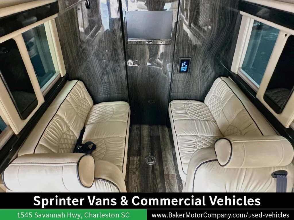 Used 2019 Jet Black Mercedes-Benz Cargo 170 WB EXT image 28