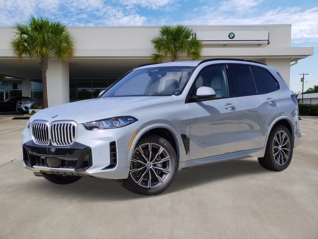 New 2026 BMW X5 xDrive40i With Navigation &amp; AWD