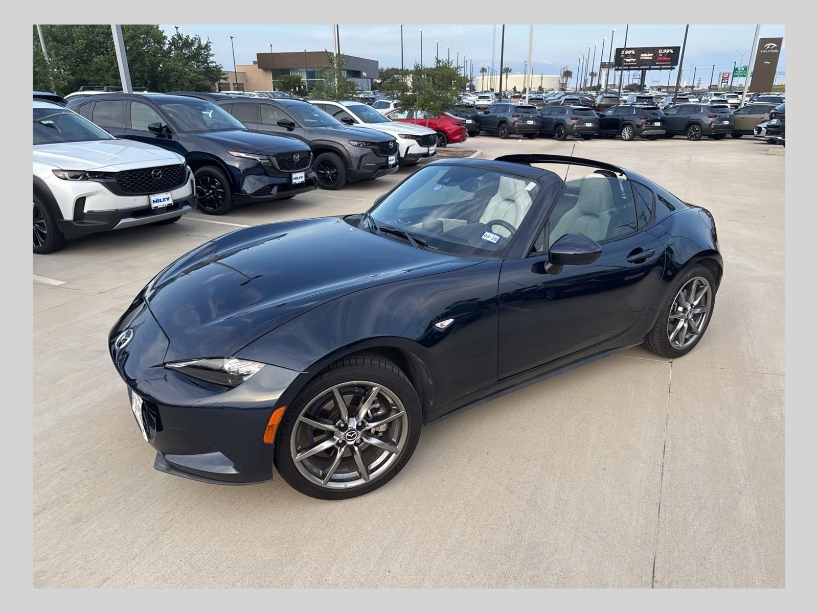 2021 Mazda MX-5 Miata Grand Touring Auto's photo