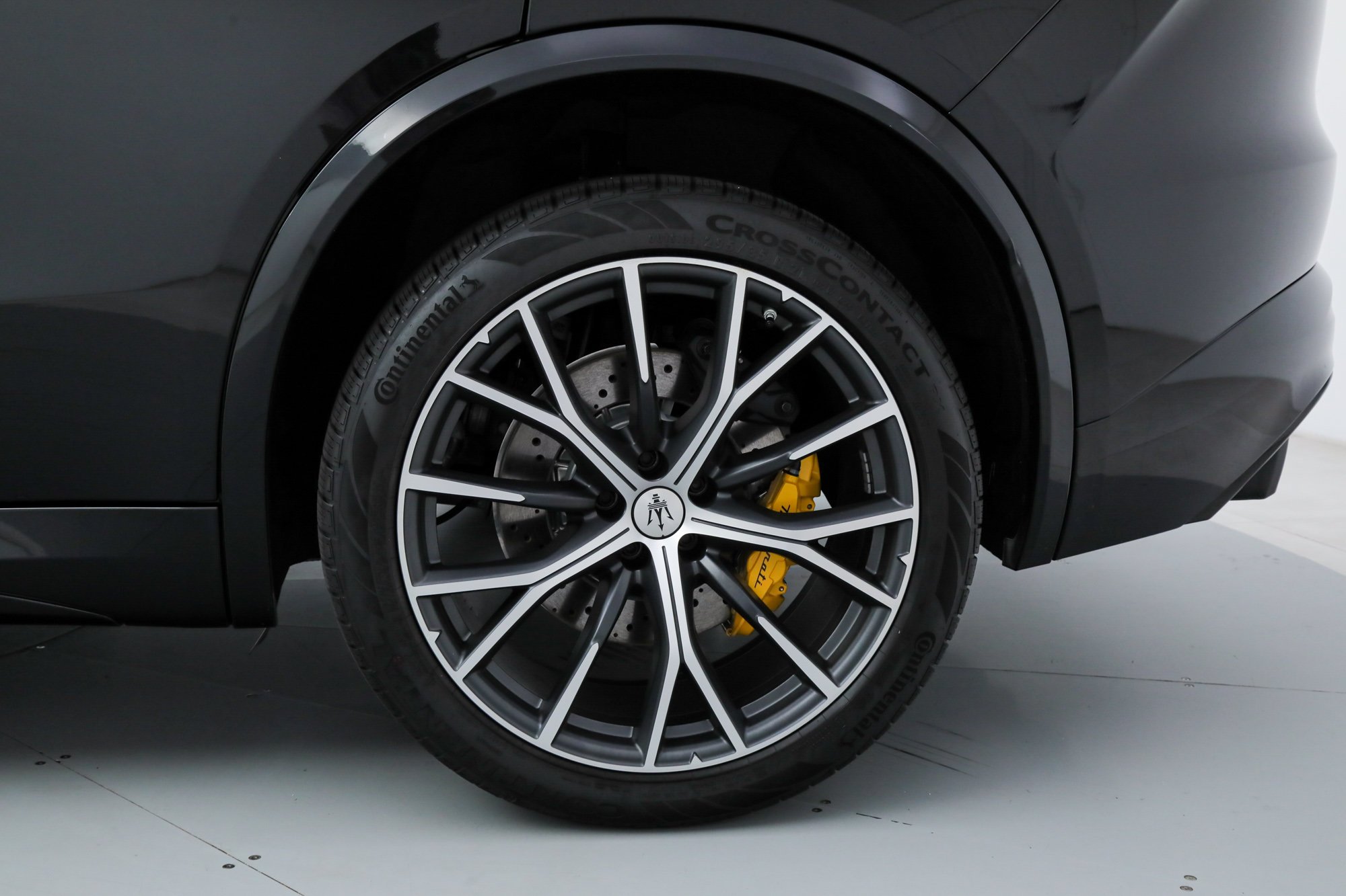 New 2026 Black Maserati Modena image 18