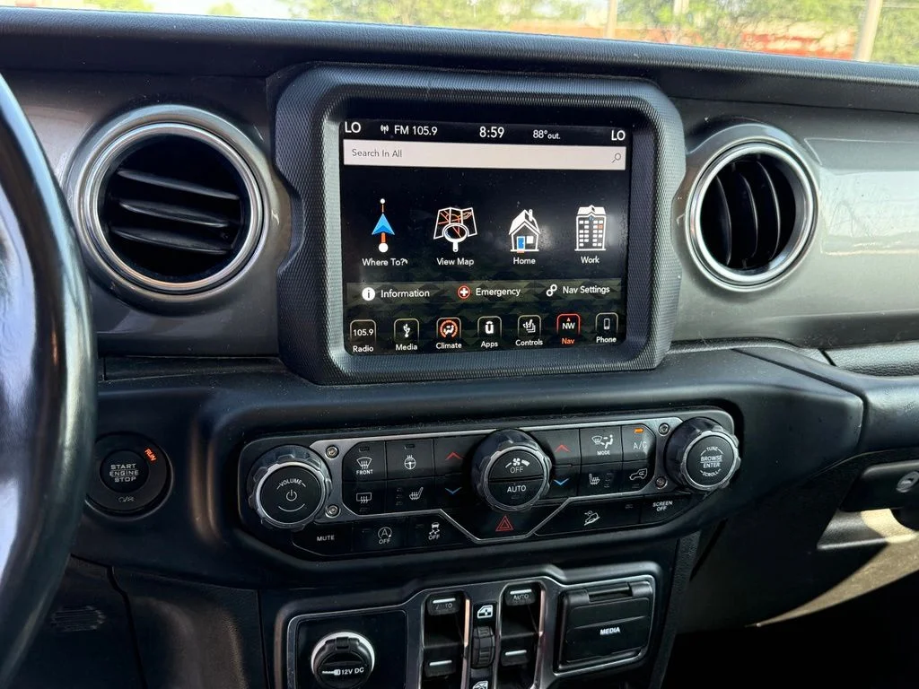 Used 2019 Gray Jeep Unlimited Sahara image 19