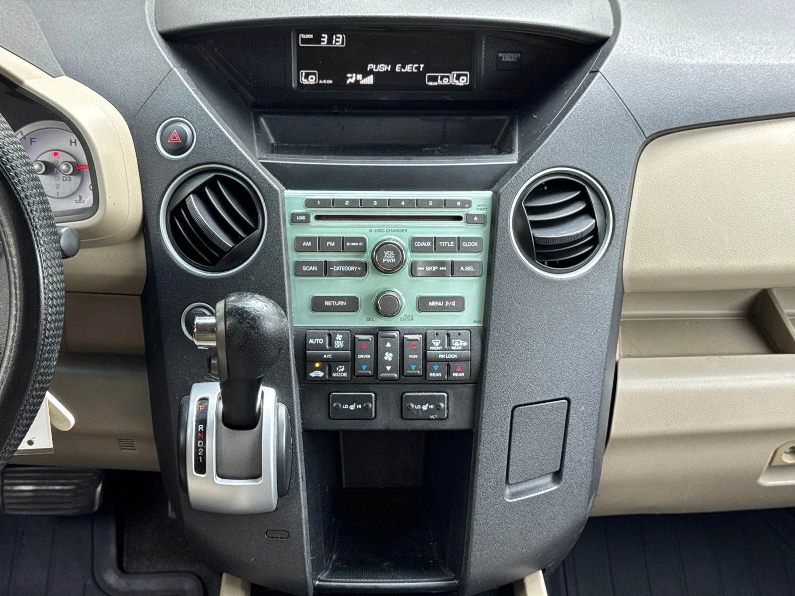 Used 2011  Honda EX-L image 10