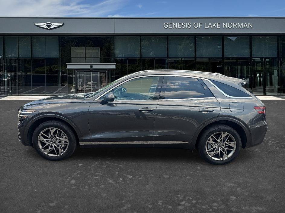 Used 2024 Makalu Gray Genesis 2.5T Select image 7