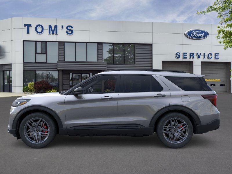 View vehicle photo 3