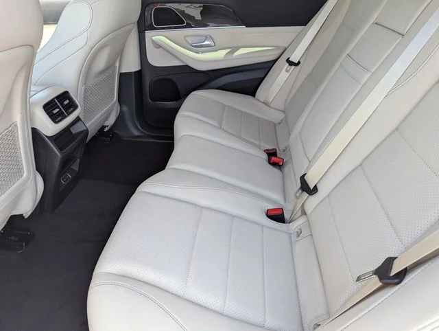 Used 2025 MANUFAKTUR Cardinal Red Metallic Mercedes-Benz GLE 450e image 16